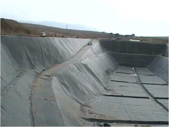 Προσαρμοσμένη μεμβράνη HDPE 2 mm για λιμάνια ASTM GM Standard και υφαντική υδραυλική ταινία 10