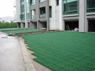 Πολυδιάστατα δίκτυα χόρτου HDPE για διάφορες εφαρμογές σε χώρους στάθμευσης και δρόμους 9
